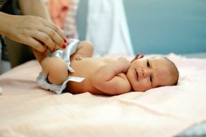 Bebeklerde İshal Nasıl Geçer?